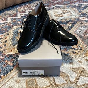 NIB FRANCO SARTO women’s size 6 1/2 black patent leather oxfords